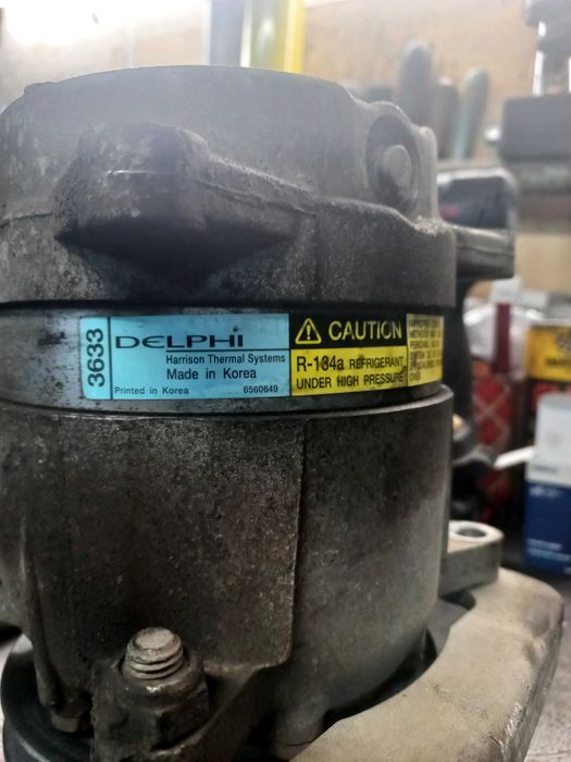 Компресор за климатик Ауди 80 Б4 Audi 80 B4