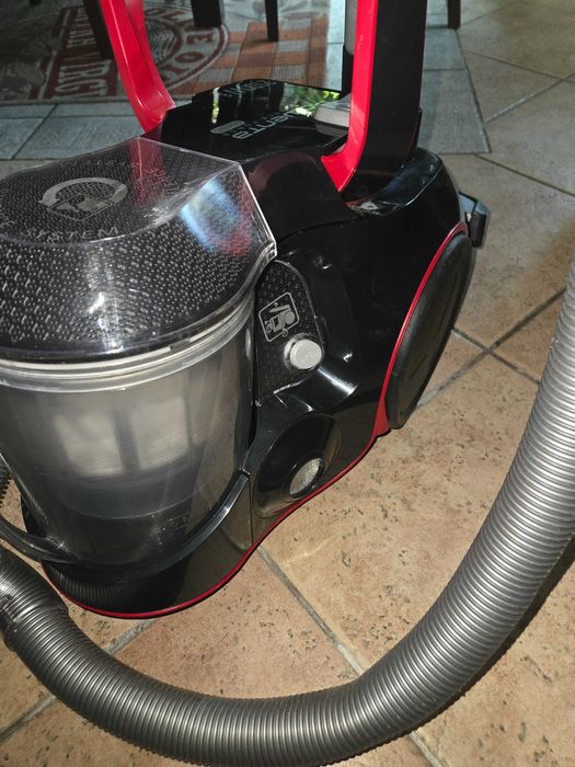 Прахосмукачка Rowenta silence force cyclonic 2100w
