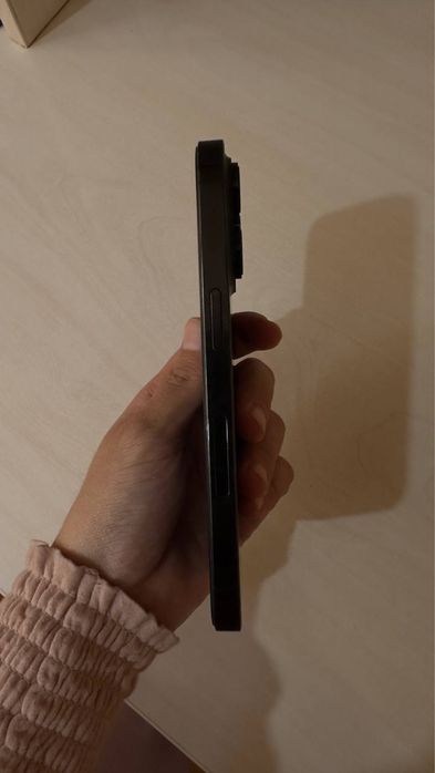 Srochna Iphone 14 pro blac LLA e-Sim