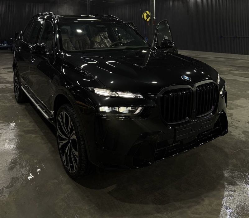 BMW X7 Xdrive 40i 2026 год