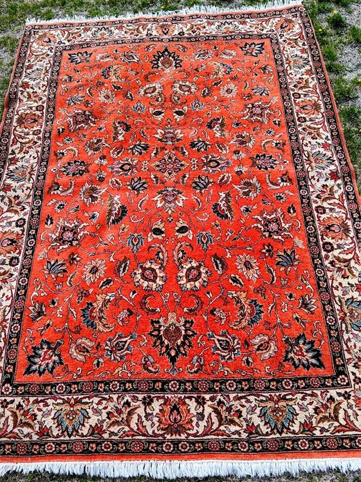 Covor vechi din lână