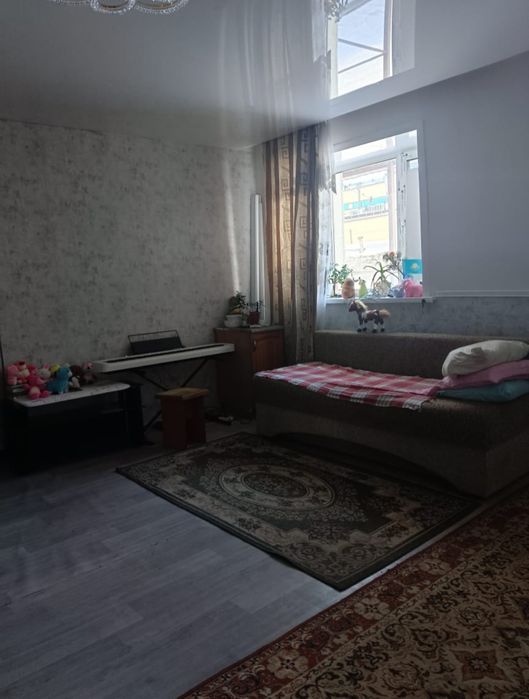Сдам 2 ком квартиру район 19мкр,корона.