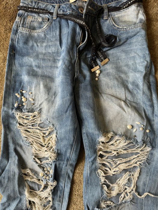 Дънки с перли Mom fit