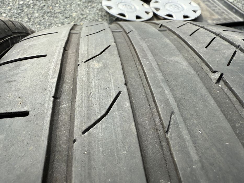 4бр. Летни Гуми С Борд 235/50R/18 -CONTINENTAL- DOT:1220- 3.9мм.