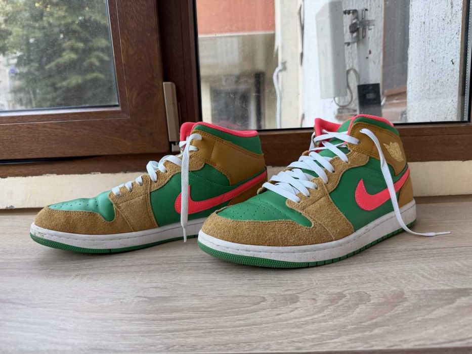 Air Jordan 1 Mid SE Chutney / Celestial Gold / Lucky Green МЪЖКИ размер 45.5