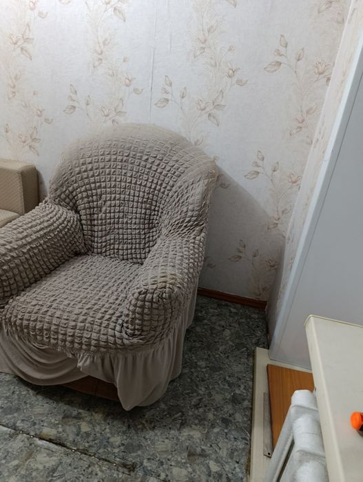 Кресло ,спальное место , бесплатно