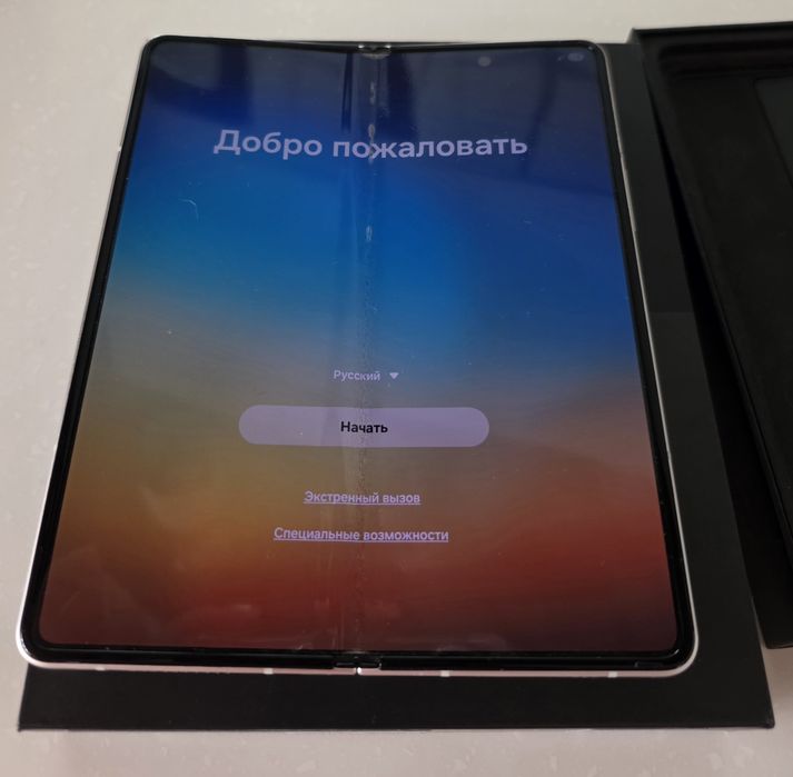 Samsung Z Fold 3 256гб/silver