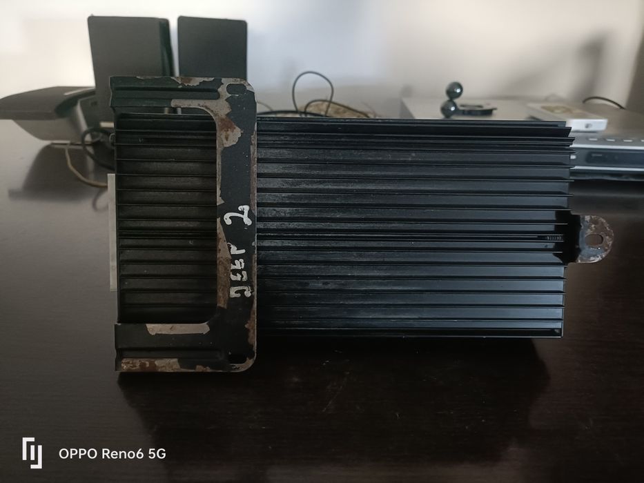 Amplificator jeep grand cherokee 1995 cod piesa 56038503