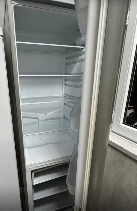 Продается холодильник