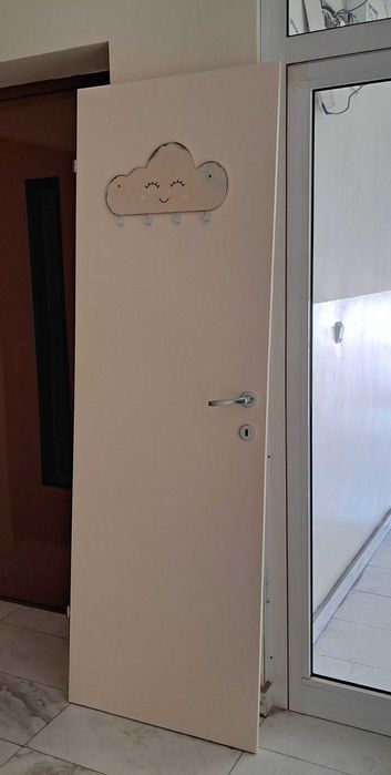 Врата за детска стая или баня