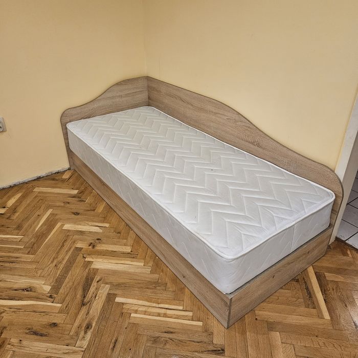 Единично легло с матрак 90x200 см – чисто ново, неползвано