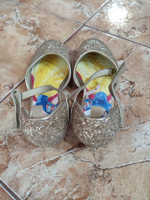 Pantofi prințesă aurii H&M, mărimea 31