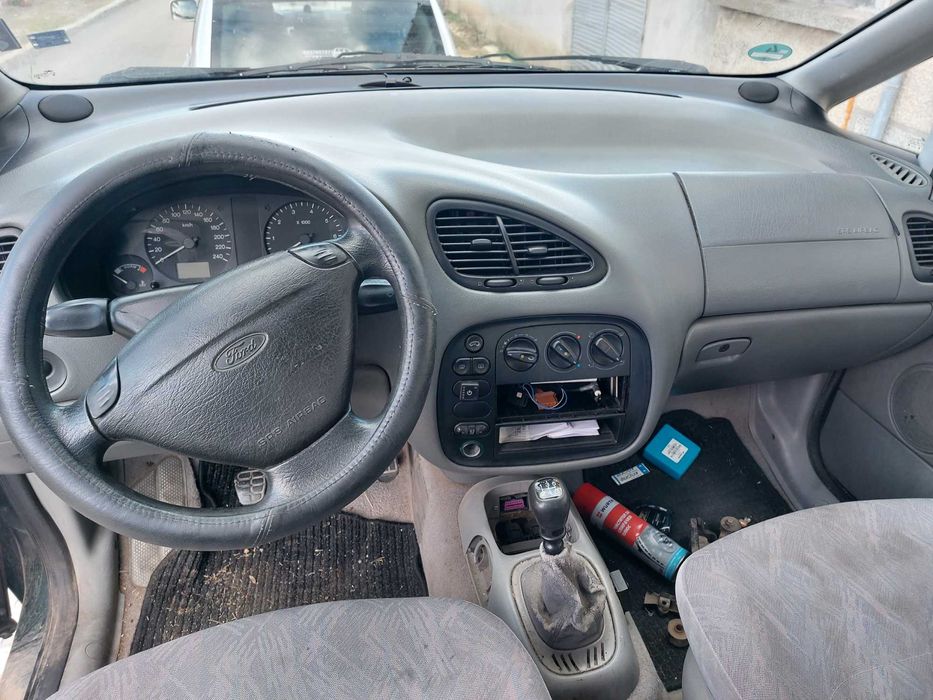 На части 2.3 Бензин