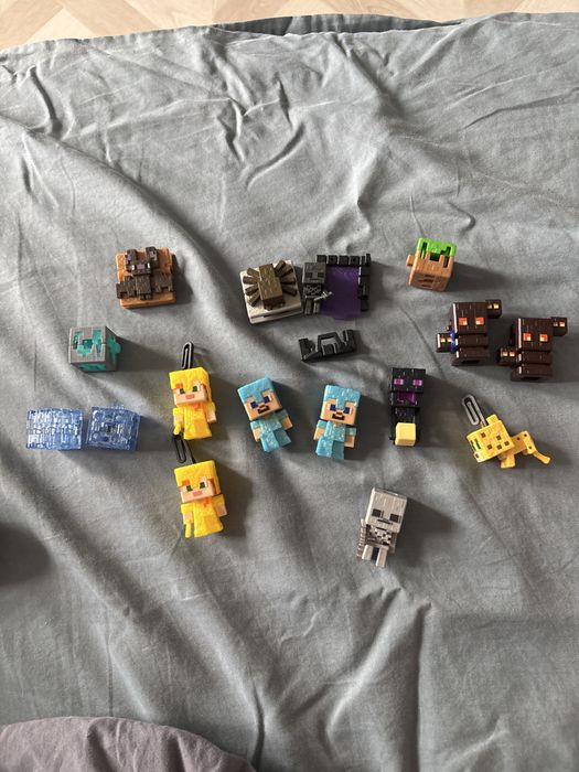 продам игрушки майнкрафт