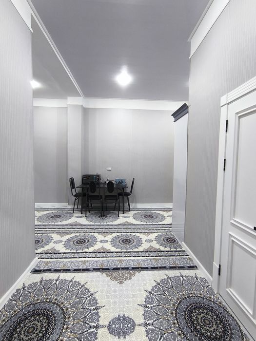 Сдается в аренду большая 1 комнатная студия квартира.