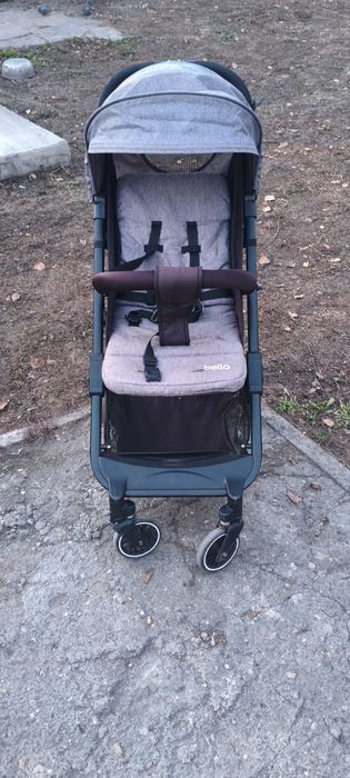 Продам две коляски недорого