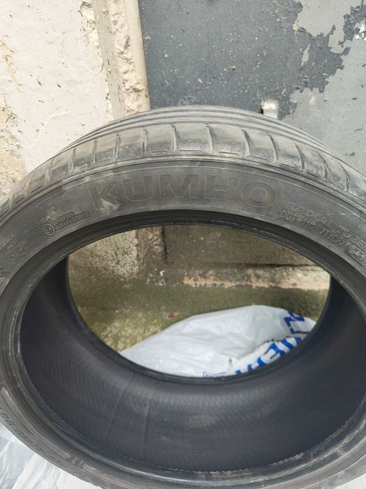KUMHO 245/40/ZR19- 4 броя