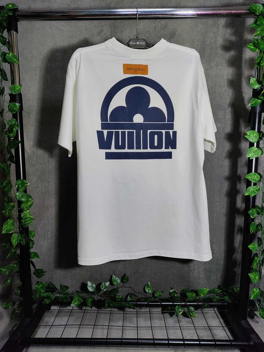 Tricou Louis Vuitton marimea L
