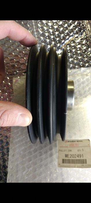 Шкив коленвала Mitsubishi.