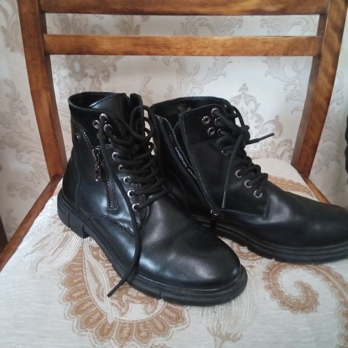 Продам туфли и сапожки  38р