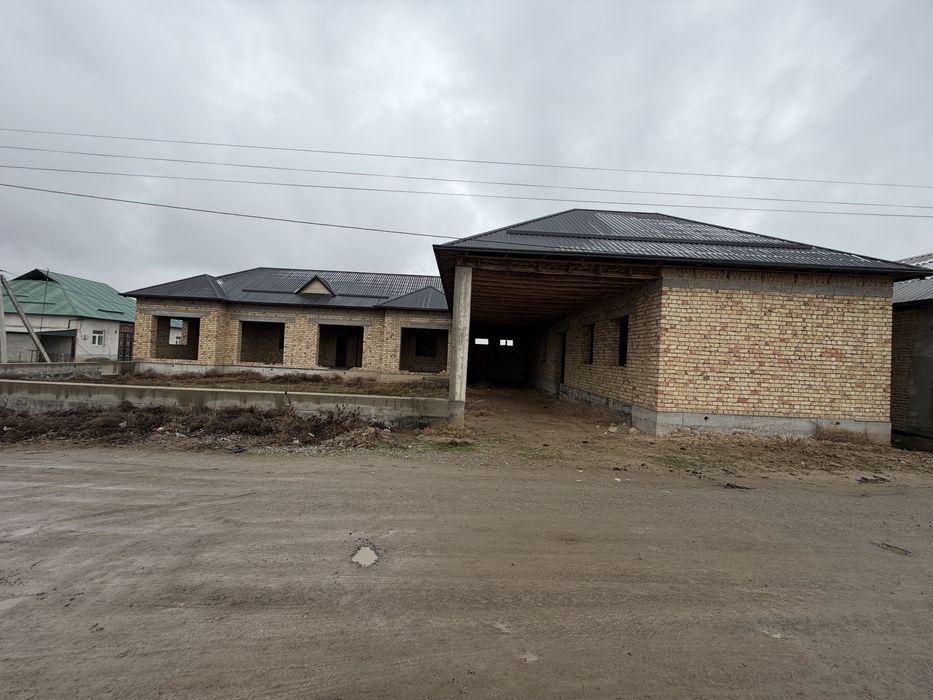 Уй сотилади срочно