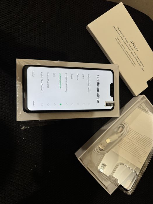 Продам новый телефон