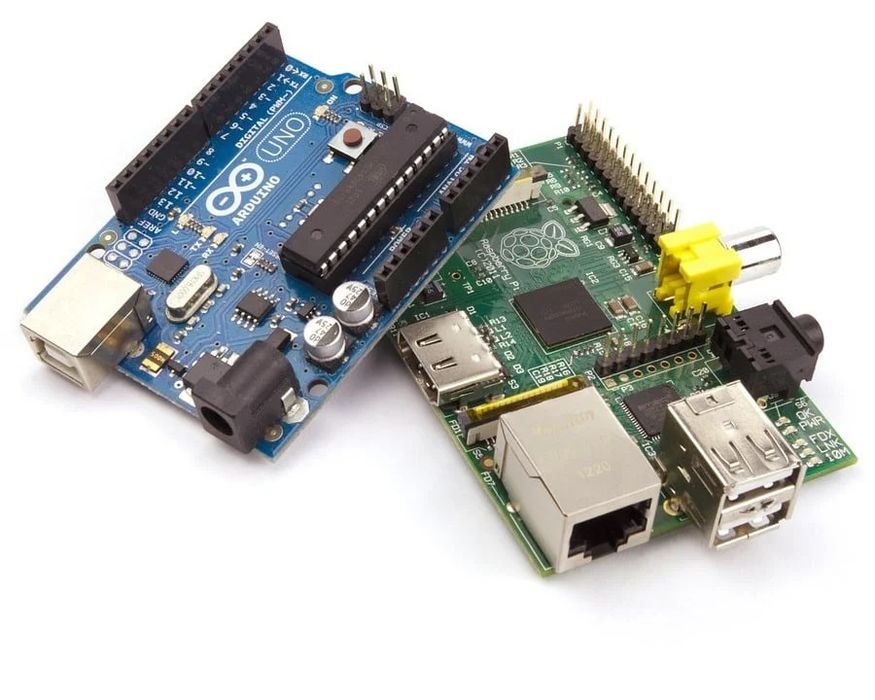 Proiecte și lucrări de licență cu Arduino, Raspberry Pi și electronice