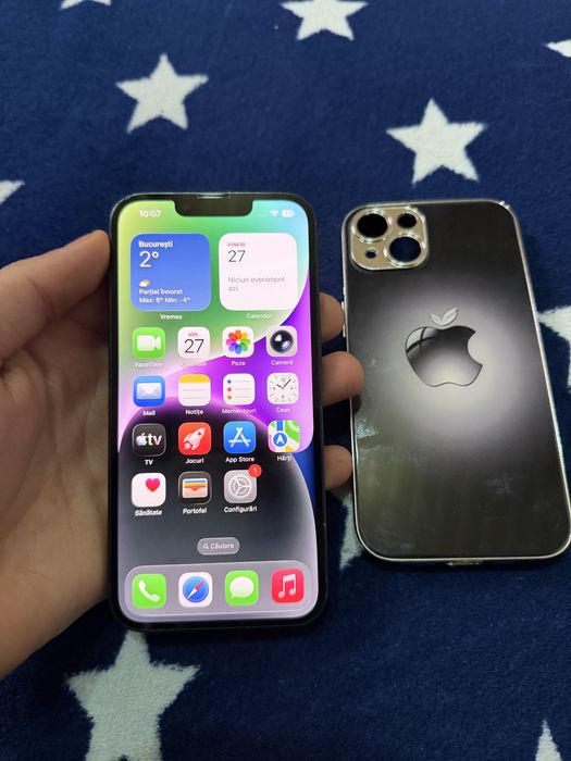Vand iPhone 14 negru bateria 87%