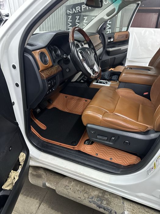 Продам авто коврики/3d ковры/Кожаные ковры/Полики 3d.