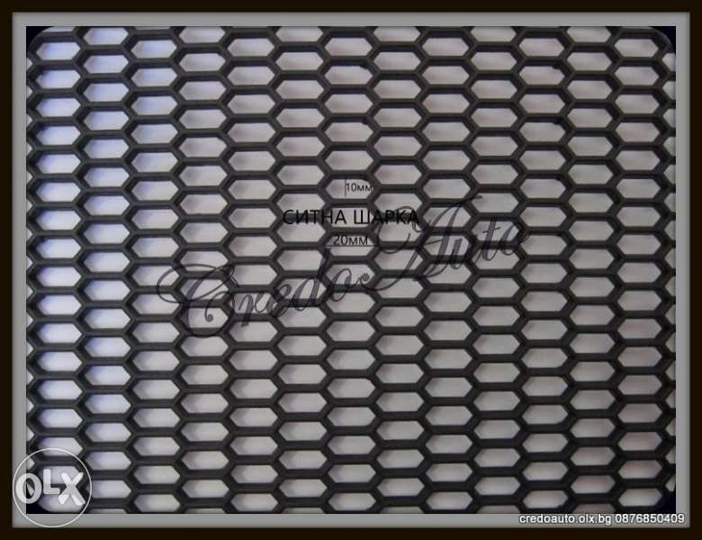 Промо!Декоративна Pvc тунинг мрежа за броня " пчелна пита"120х40см.