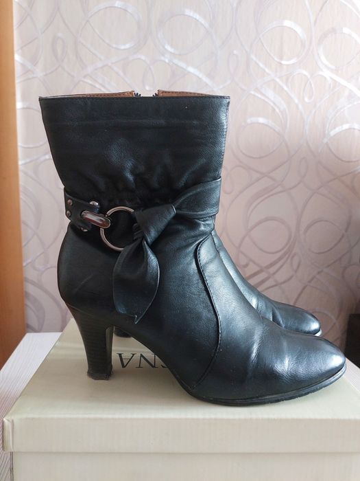 Продается женская обувь