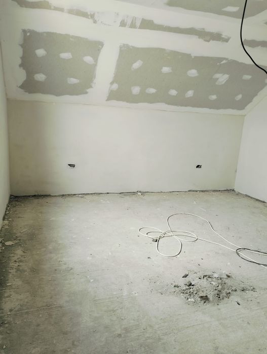 Tencuiala mecanizata