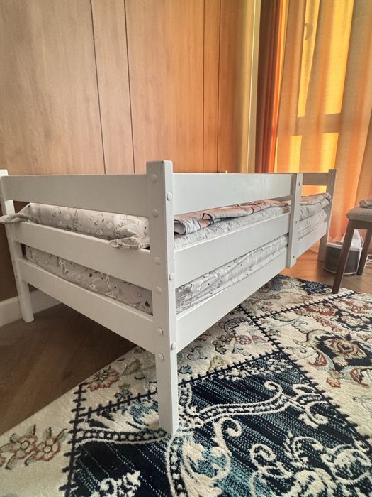 Продам детскую кровать