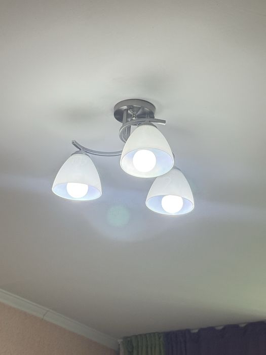 Продам люстры все за 20 тыс