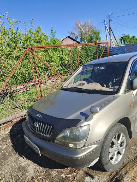 Lexus RX300 правый руль