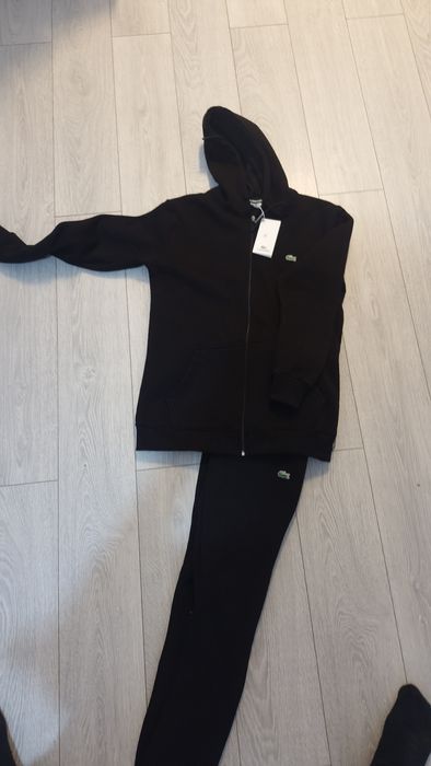 Trening lacoste mărimea xl