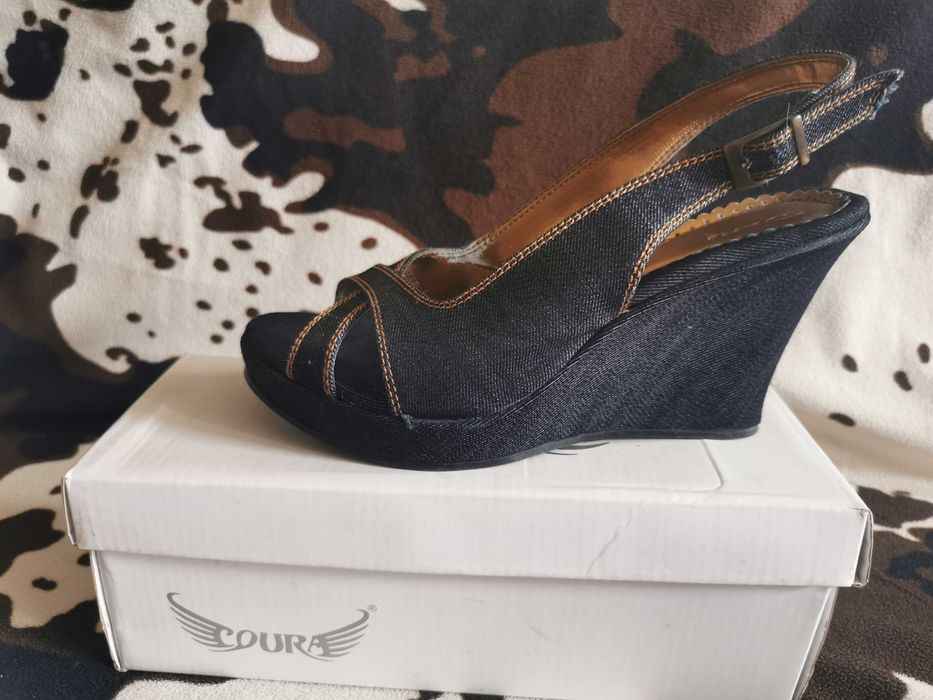 Дамски дънкови сандали на платформа