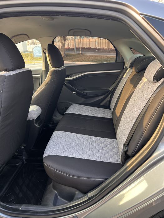 Продаю ЛАДА ВЕСТА 1,8л 2018г