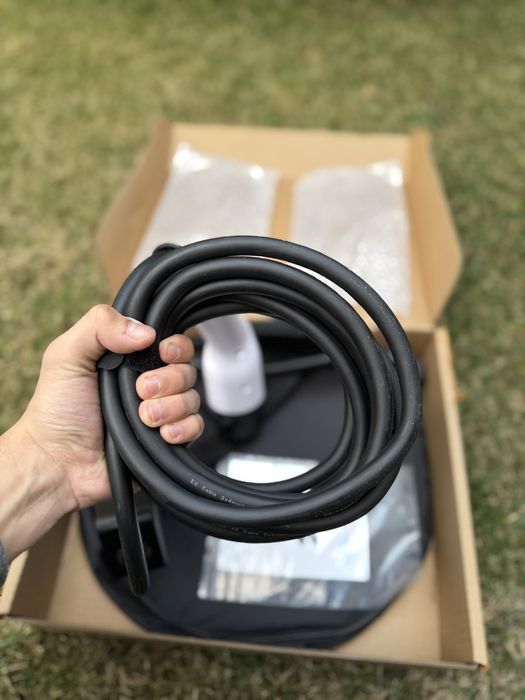 Оригинальная зарядка на 3,5 квт для электромобилей и гибридов