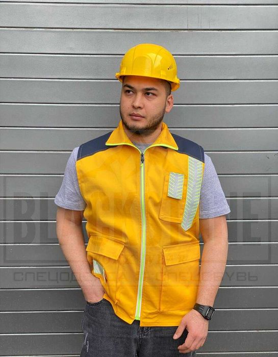 Спецодежда жилетка для рабочих, строителей