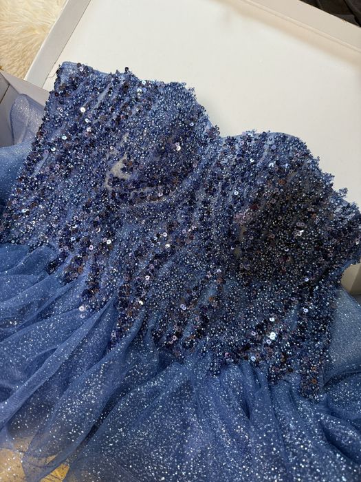 Бална къса рокля хс размер