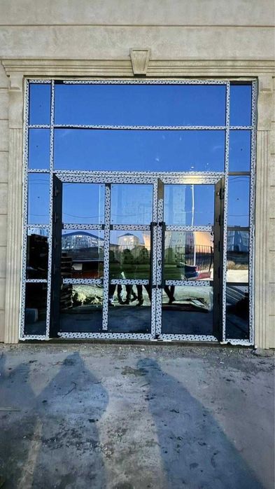 Пластика окна двери витражи