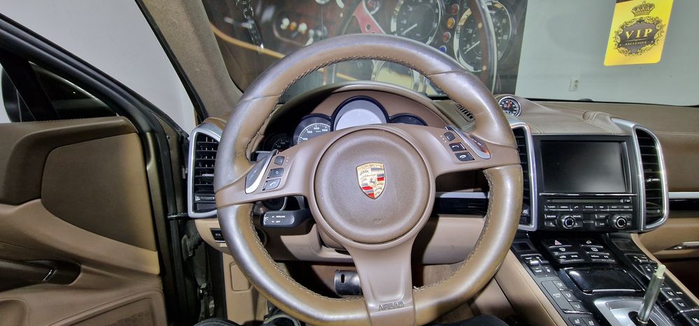 Reconditionam Interioare Porsche Cayenne-Carrera-Cayman-Macan