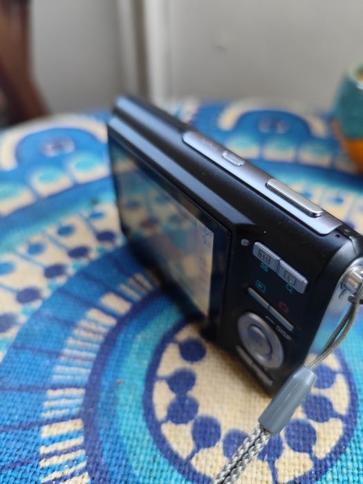 Casio Exilim EX-Z11 - Дигитален фотоапарат