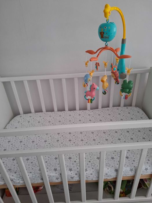 Кроватка детская