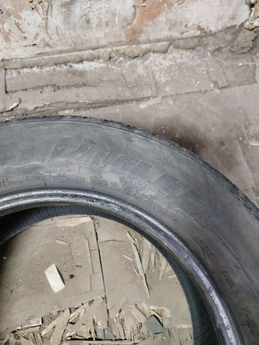 Продаю летние шины viatti strada