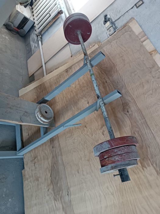 Штанга с лежаком