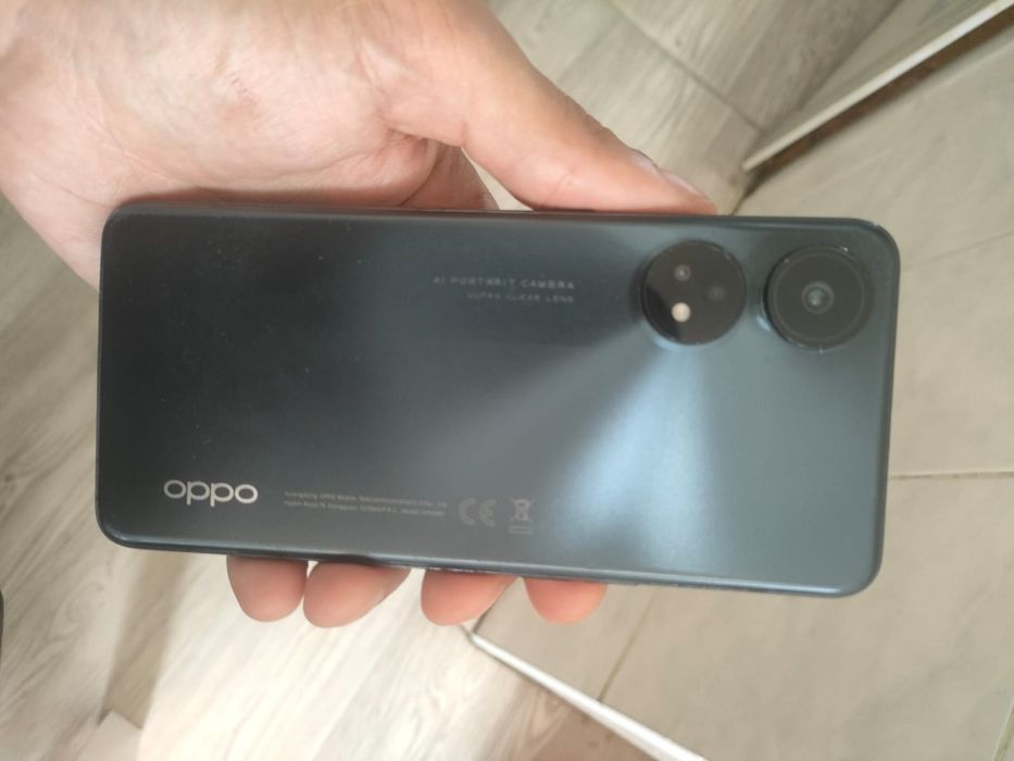 Продам  смартфон орро рено8