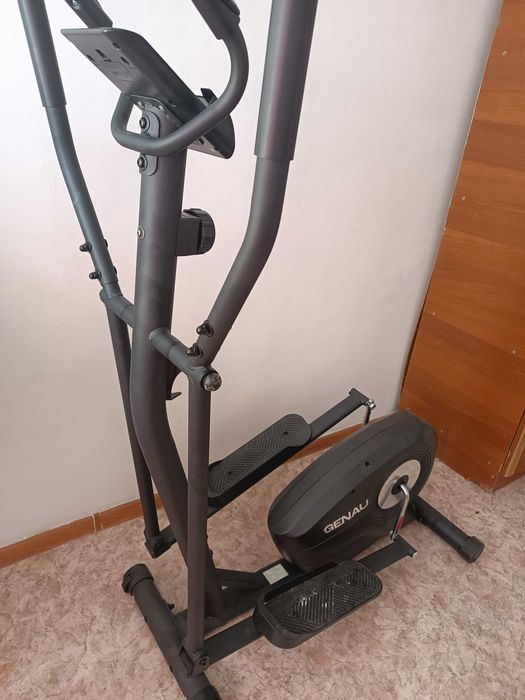 Эллиптический тренажер