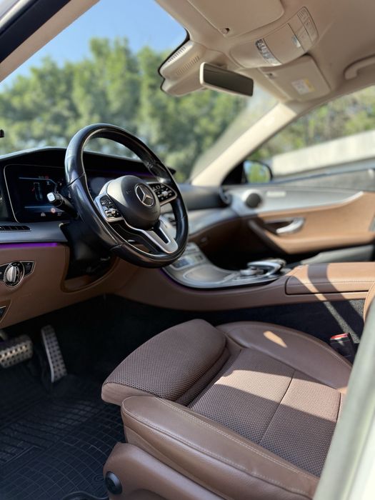 MERCEDES-BENZ E-Class 2019 — imagine 4